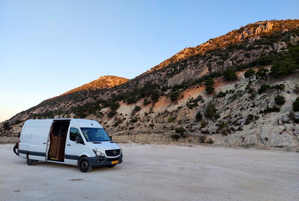Explorer camper foto 1